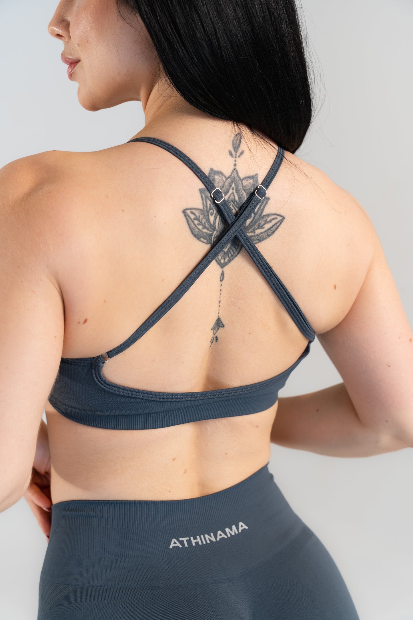 Top Seamless Back Cross